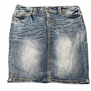 London Jean Denim Skirt Size 12 Medium Wash Distressed Casual Stretch